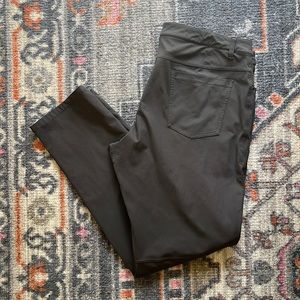 Lululemon ABC Obsidian Pants 38x34